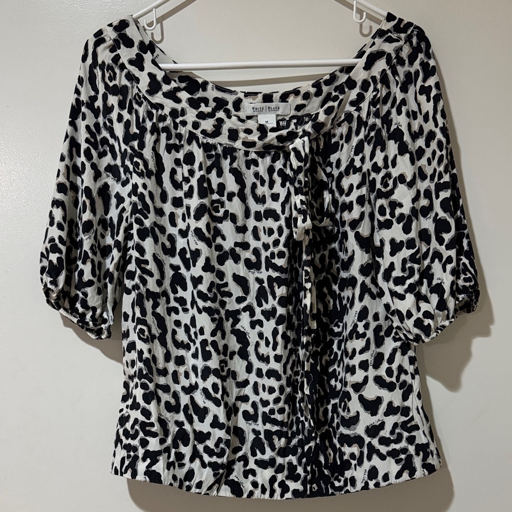 White House Black Market Black and White Patterned Blouse silk Medium
